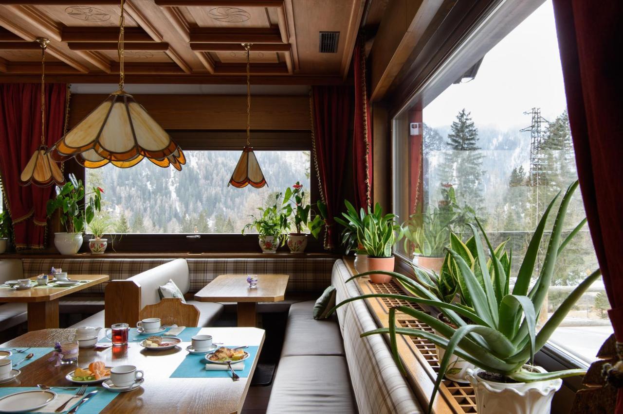 Hotel Garni Roberta Малга Чиапела Екстериор снимка